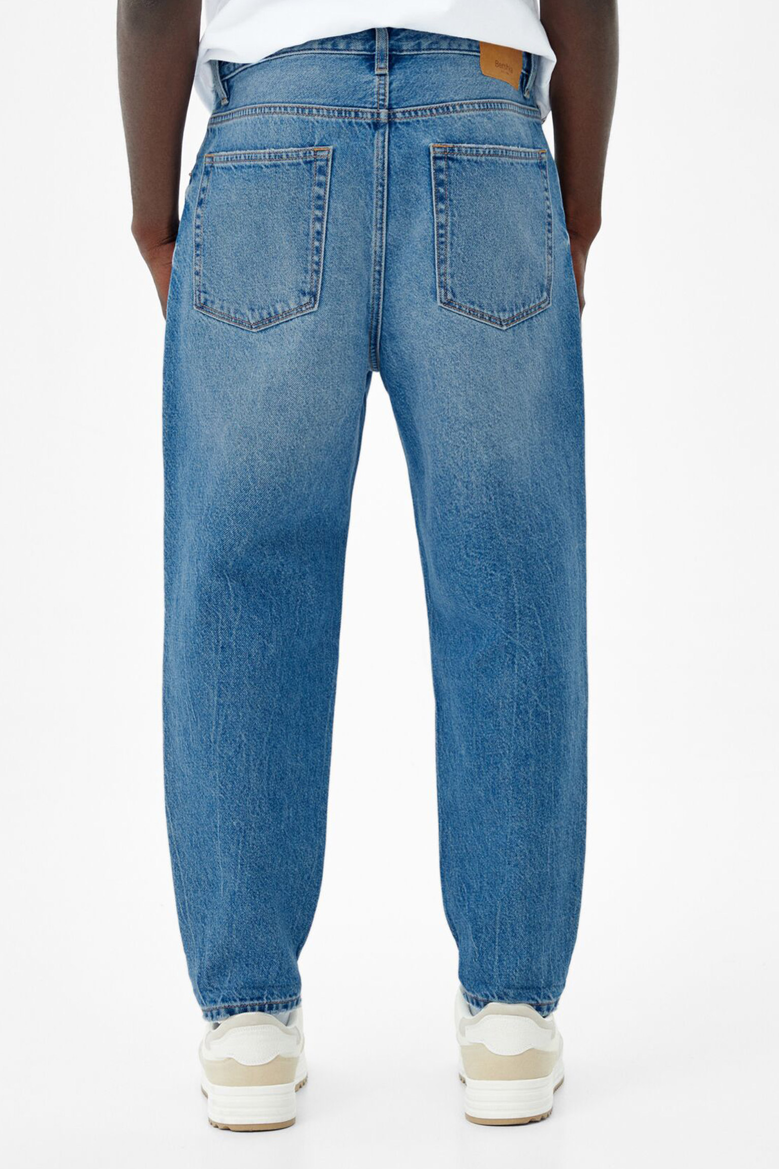 loose3 Loose-fit Jeans