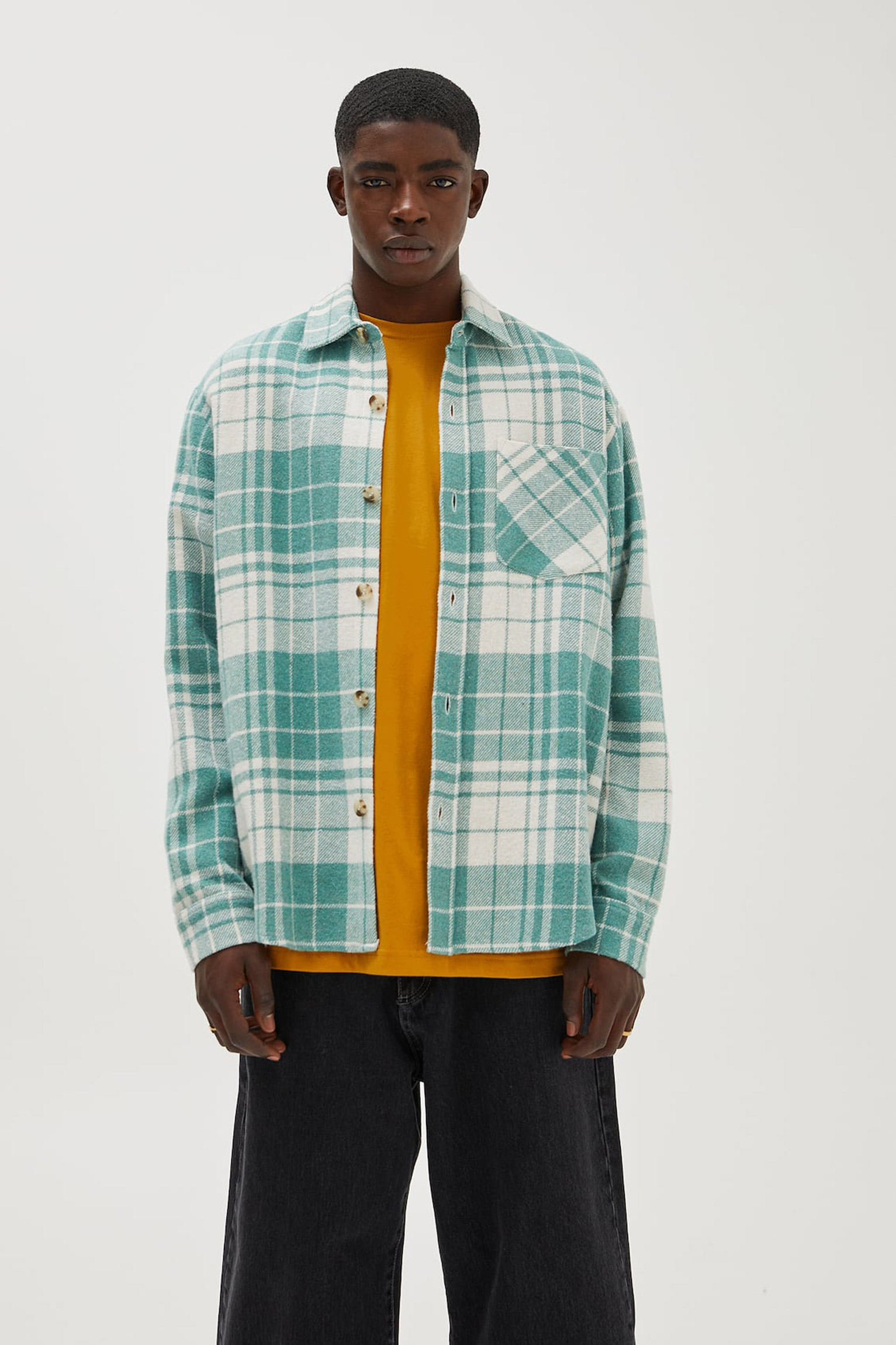 overshirt1 Check Overshirt With Pocket Detail