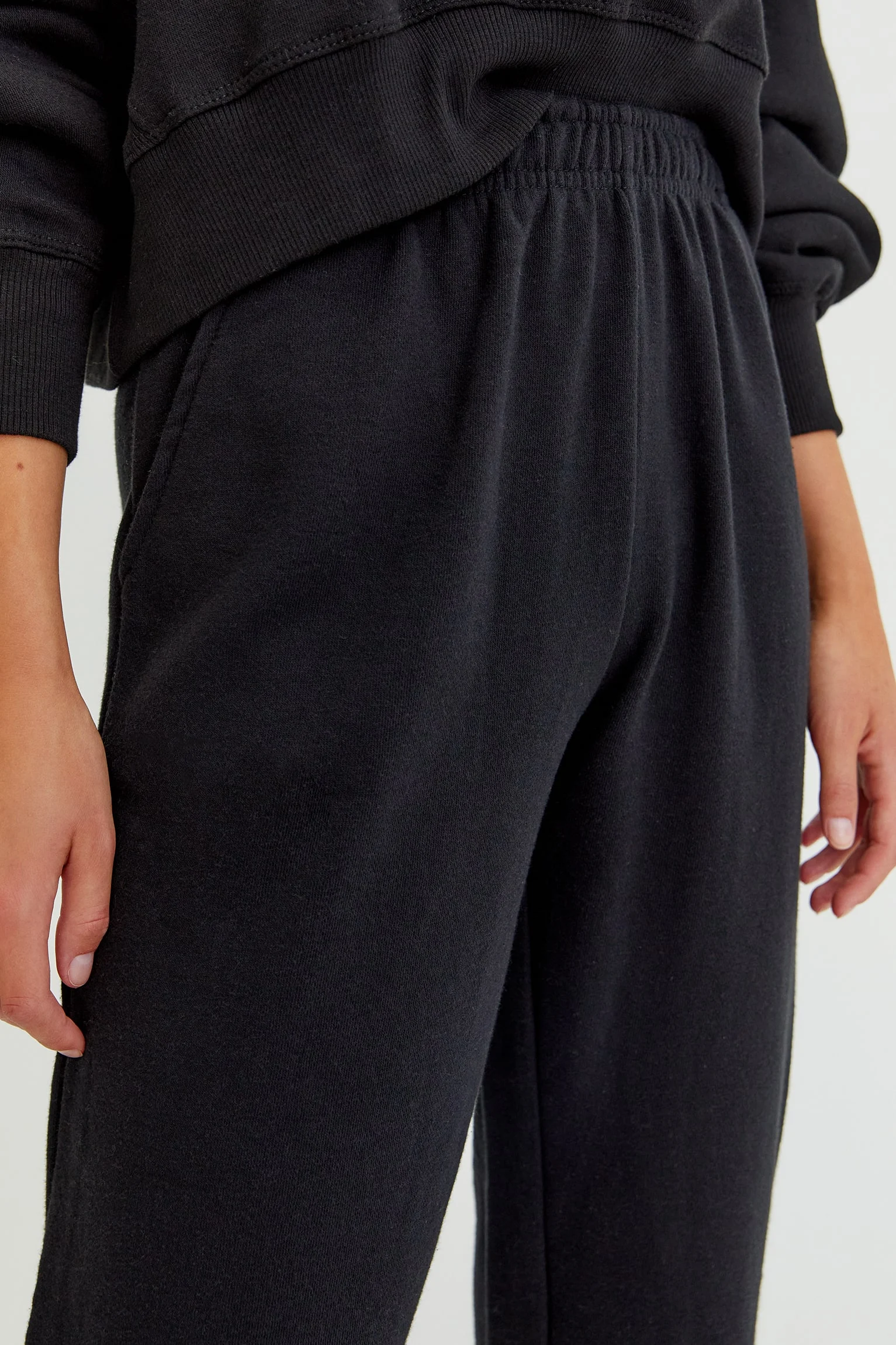 pants3 Basic Colored Sweatpants With Elastic Hems